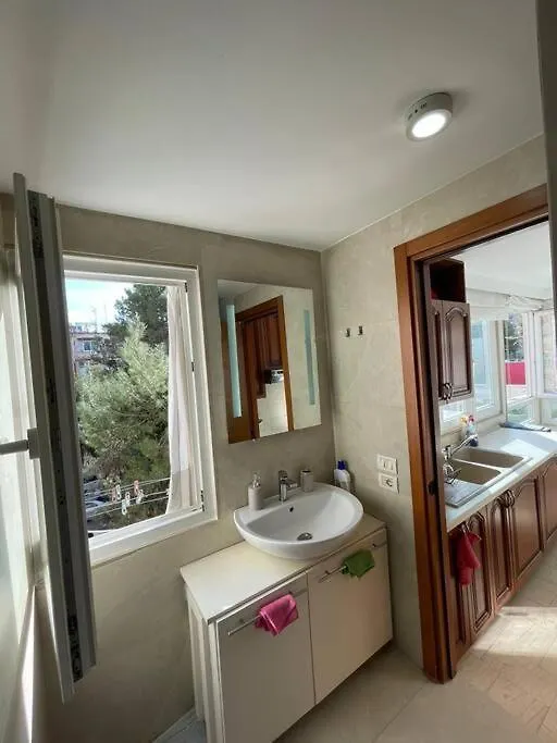 Chic City Retreat - Stylish Apartment In Bllok, Tirana 0*,  Albania