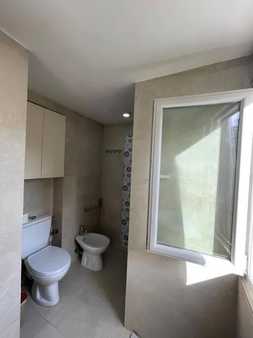 Chic City Retreat - Stylish Apartment In Bllok, Tirana Albania